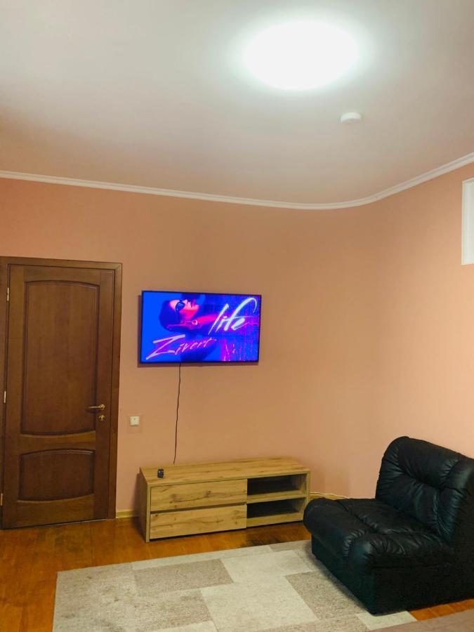 Хостел Friends House Odesa Exterior foto